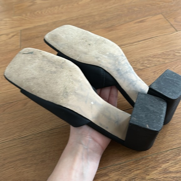 Women’s heels 2 inches - Picture 2 of 2